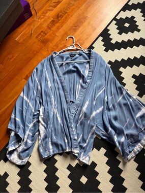 Kimono top